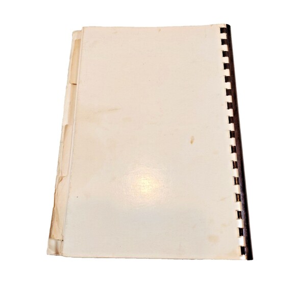 Expressions Hope Lutheran Church Cookbook Dearborn, Michigan-1979 - Picture 2 of 16